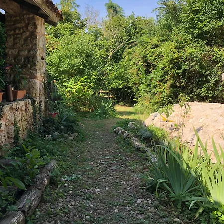 Le Mas Brantome فندق مبيت وإفطار