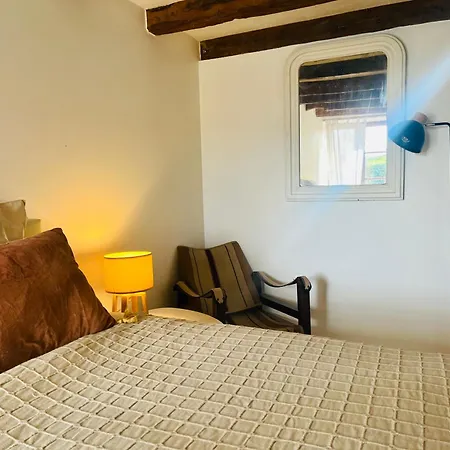 Le Mas Brantome Bed & Breakfast 4*