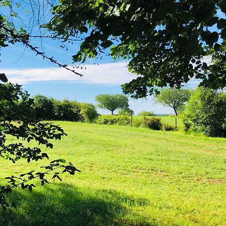 Le Mas Brantome Bed & Breakfast 4*