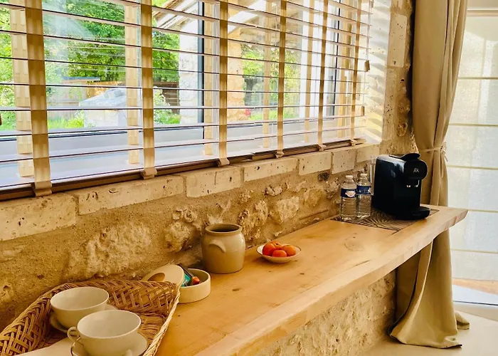 Oda ve Kahvaltı Le Mas Brantome 4*